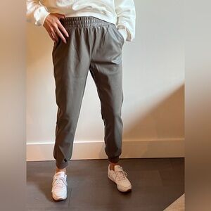 RD STYLE - “Bella” Vegan-Leather, Faux-leather Joggers. Large